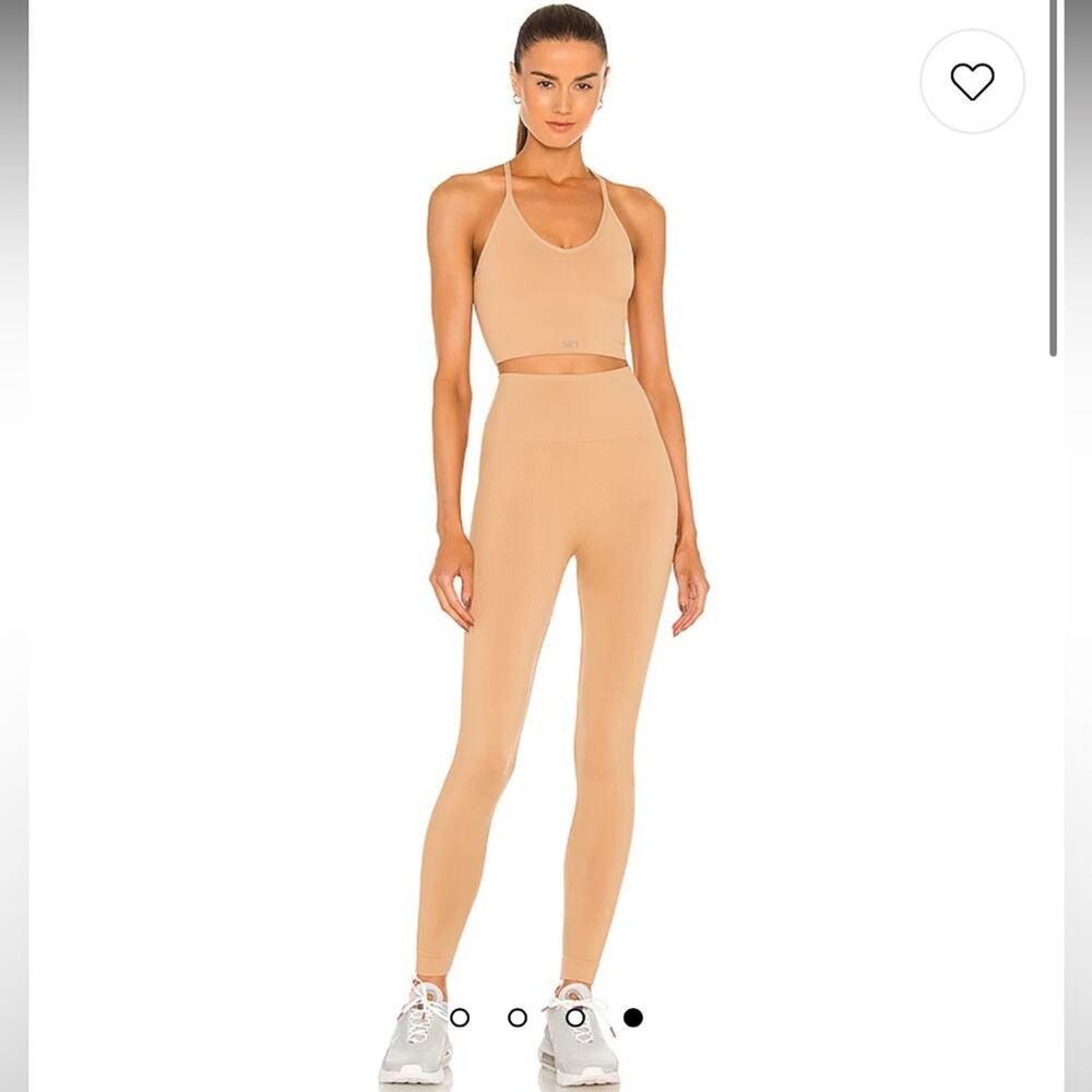 SET ACTIVE X Revolve Leggings in Pampas Size Small